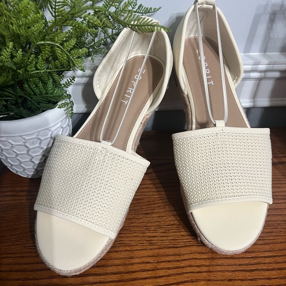 NWT-Esprit Women’s Espadrille Slip-On